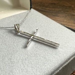 Michael Anthony Jewelry 14k White Gold Cross Pendant with chain